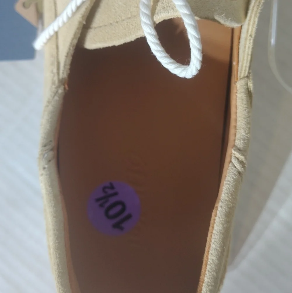 OluKai Ka'a Driver Golden‎ Sand Men's Suede Loafers Size 10.5